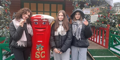 8a na Jarmarku Bożonarodzeniowy