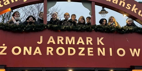 8B na Jarmarku Bożonarodzeniowym