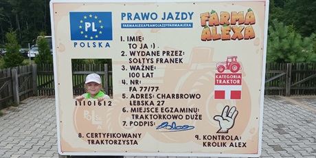 Powiększ grafikę: akcja-lato-2024-turnus-ii-dzien-czwarty-wycieczka-na-farme-alexa-w-charbrowie-548723.jpg