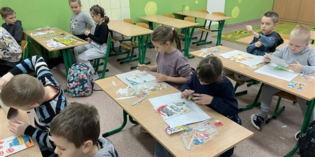 Powiększ grafikę: artysci-z-klasy-2b-664881.jpg