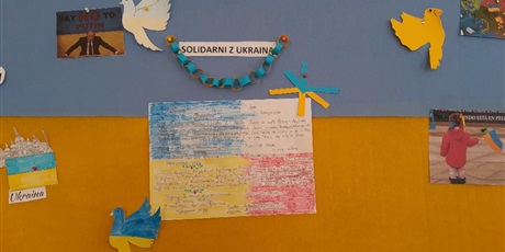 Powiększ grafikę: calling-for-peace-336498.jpg