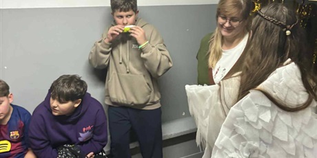 Powiększ grafikę: dyskoteka-andrzejkowa-2025-659603.jpg