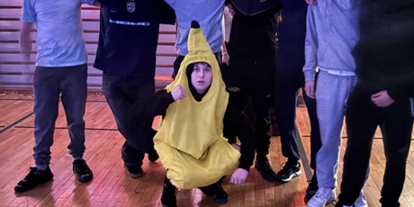 Powiększ grafikę: dyskoteka-andrzejkowa-2025-659605.jpg