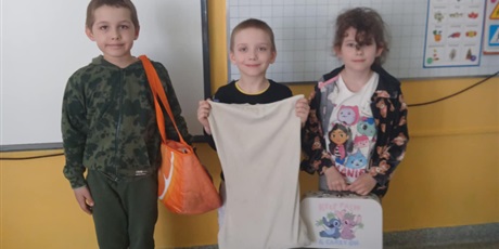 Powiększ grafikę: dzien-bez-plecaka-614968.jpg