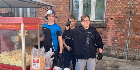 Powiększ grafikę: festyn-z-okazji-dnia-dziecka-619488.jpg
