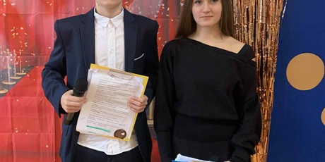 Powiększ grafikę: gala-z-okazji-dnia-edukacji-narodowej-646020.jpg