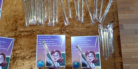Powiększ grafikę: gala-z-okazji-dnia-edukacji-narodowej-646034.jpg