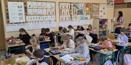 Powiększ grafikę: jesienna-galeria-ii-a-718485.jpg