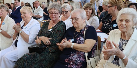 Powiększ grafikę: jubileusz-80-lecia-szkoly-696987.jpg