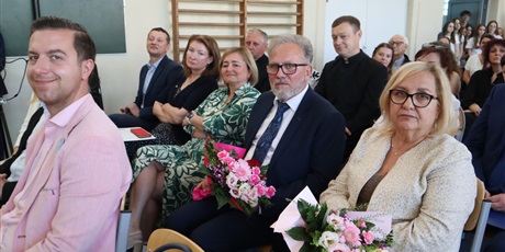 Powiększ grafikę: jubileusz-80-lecia-szkoly-697001.jpg
