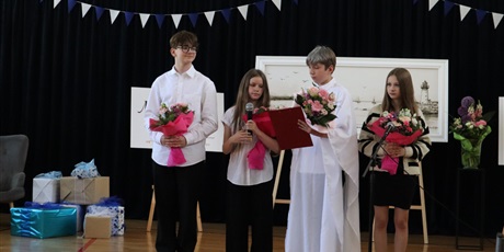 Powiększ grafikę: jubileusz-80-lecia-szkoly-697005.jpg
