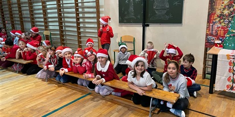 Powiększ grafikę: mikolajki-w-2b-661412.jpg