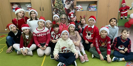 Powiększ grafikę: mikolajki-w-2b-661421.jpg