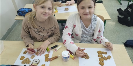 Powiększ grafikę: warsztaty-piernikowe-w-3b-664852.jpg