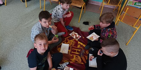 Z okazji Dnia Dziecka klasy 1b i 3a brały udział w pikniku:)