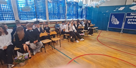 Powiększ grafikę: zakonczenie-klas-8-631348.jpg