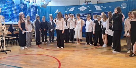 Powiększ grafikę: zakonczenie-klas-8-631387.jpg